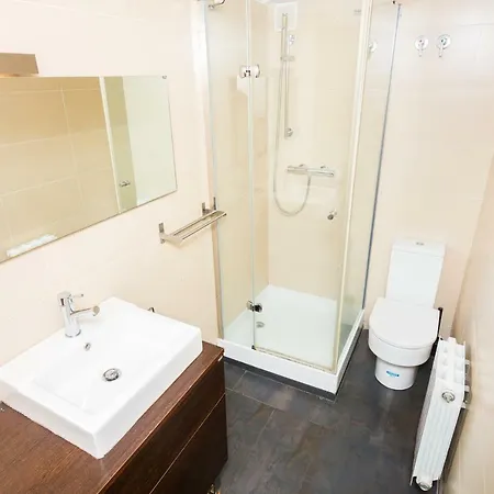 Homeholidaysrentals Adonis Caldes D'Estrach
